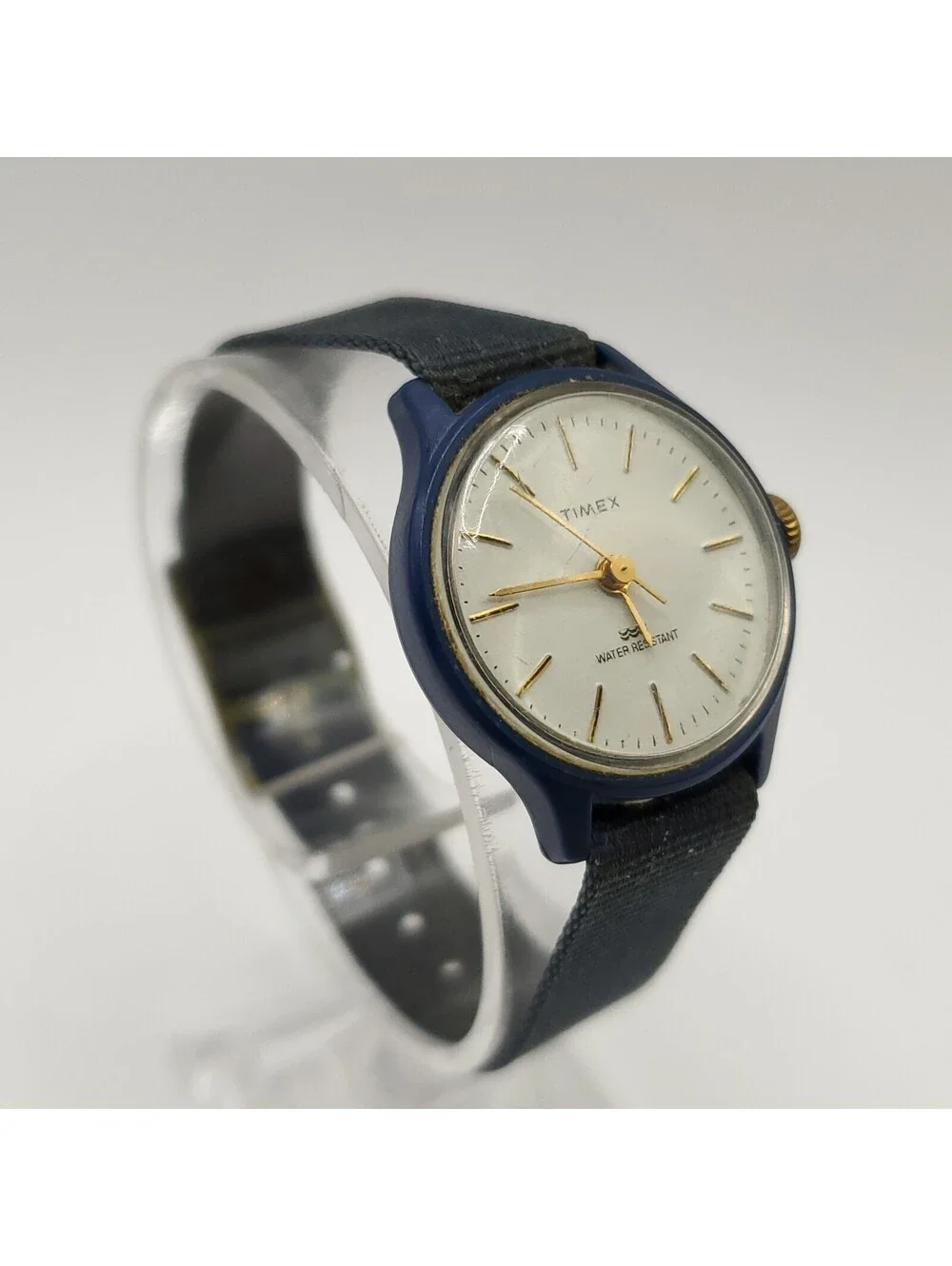 Vintage Timex Kids Mechanical Blue Watch 25mm Running